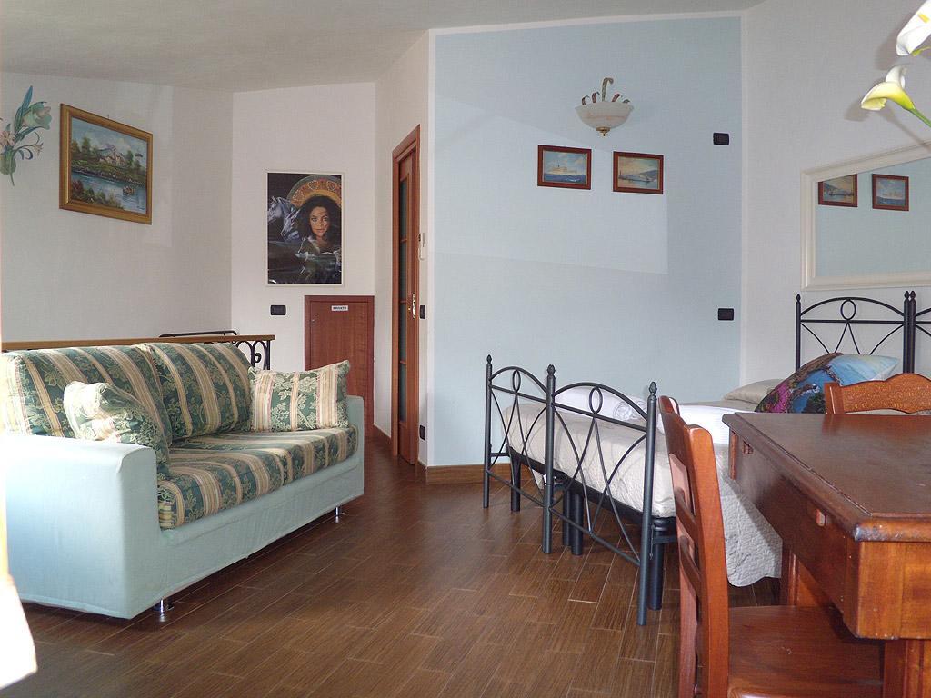 Michela Rooms Riomaggiore Exterior photo